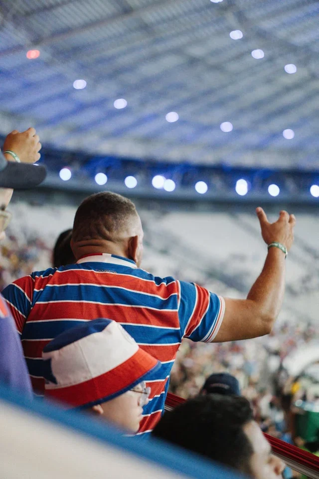 Albert Collier: The 1929 Brownlow Medallist Who Delivered a Flag