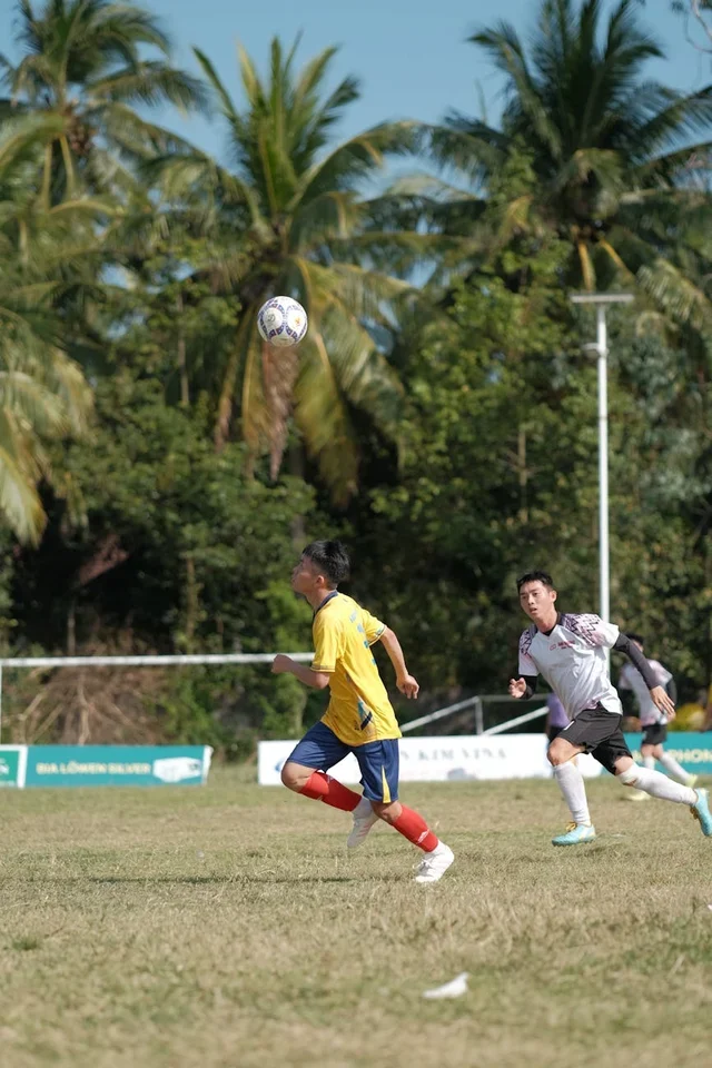 Len Thompson: The Ruckman of the Century and Collingwood Icon